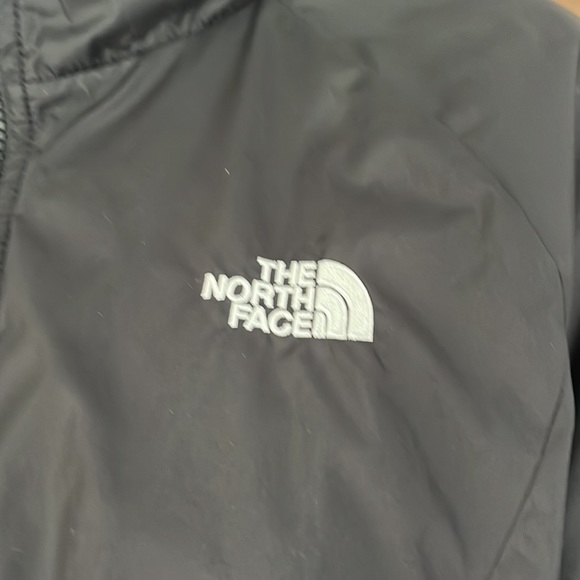 The north face winter jacket - Picture 2 of 8